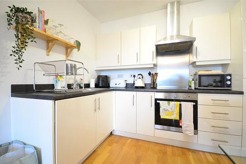 2 bedroom apartment to rent, Houseman Crescent, West Didsbury, Manchester, M20
