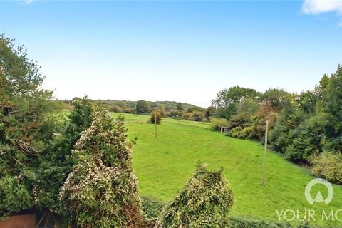 4 bedroom end of terrace house for sale, Lawrence Drive, Cobham DA12