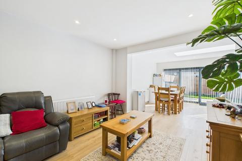 undefined, Lansdowne Road, Staines-upon-Thames, Surrey, TW18
