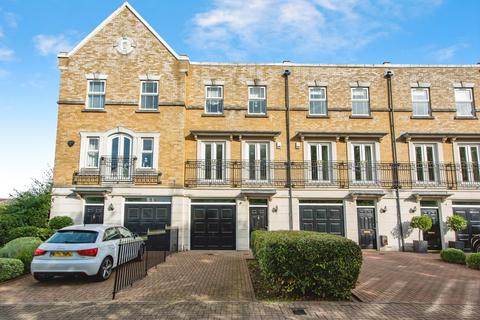 St. Martins Lane, Beckenham BR3