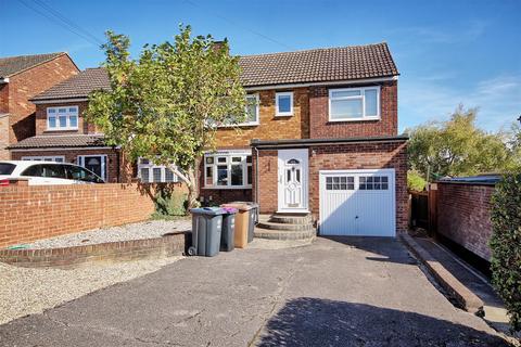 undefined, Cozens Road, Ware SG12