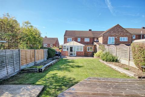 undefined, Cozens Road, Ware SG12
