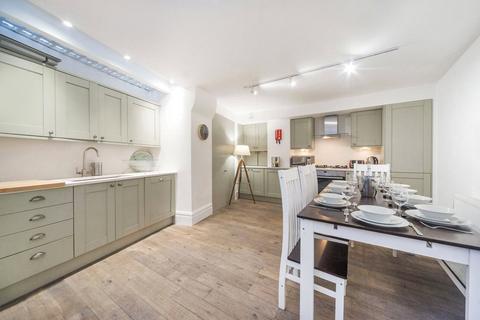 undefined, Hanway Street, Fitzrovia, London, W1T