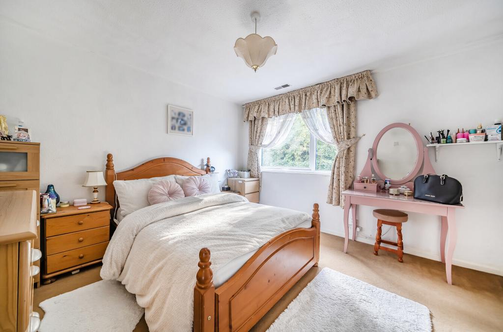 1358354-9-68d2748...