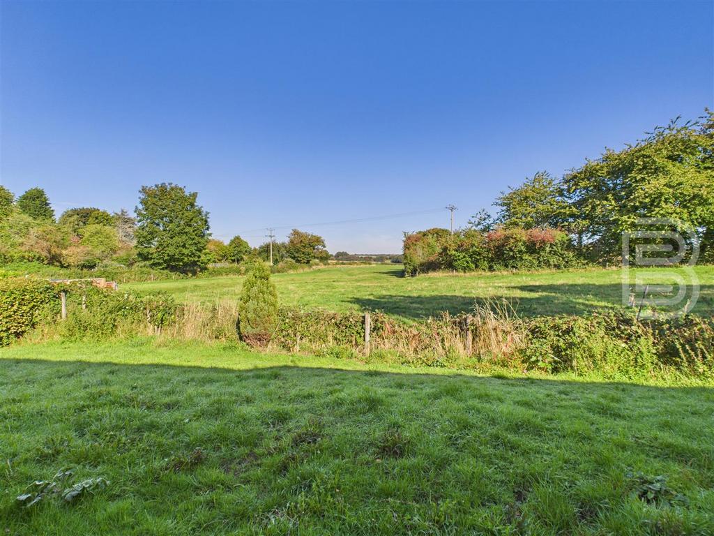 CAM05587 G0-PR0045-STILL023.jpg