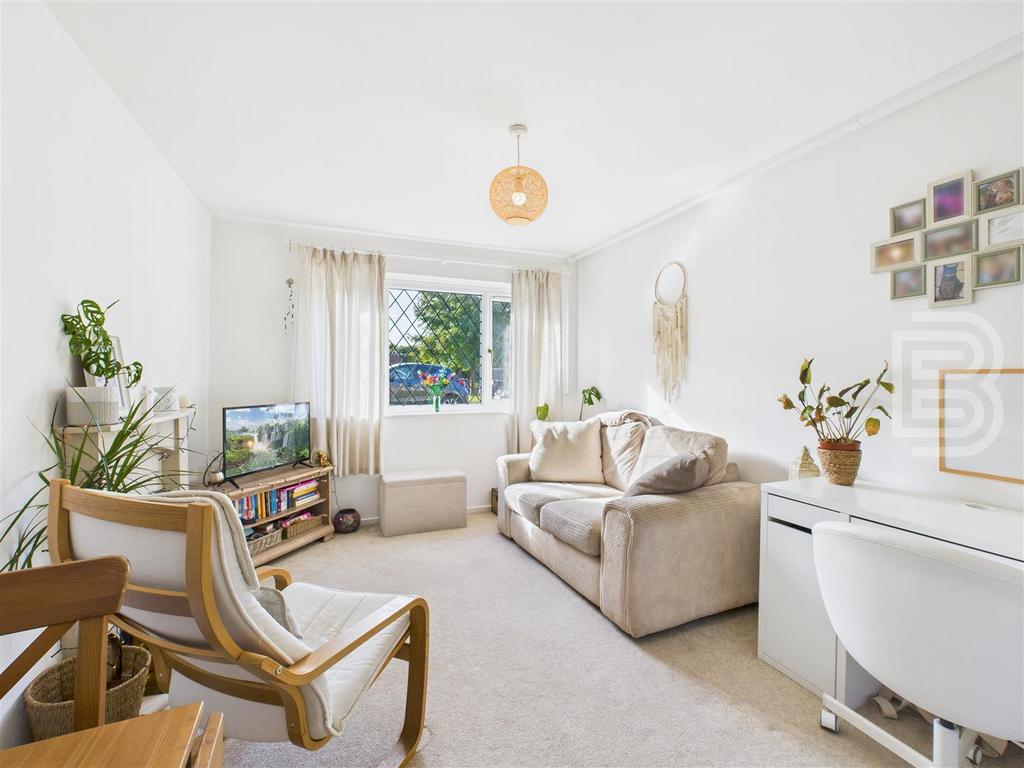 CAM05587 G0-PR0045-STILL014.jpg