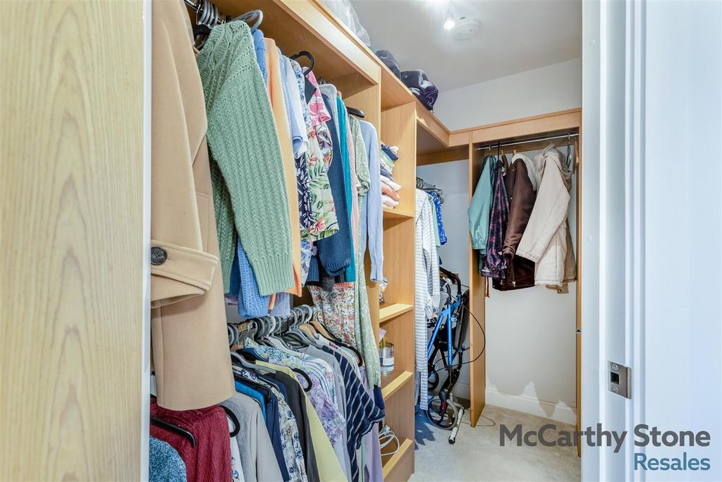 8664876-interior14.jpg