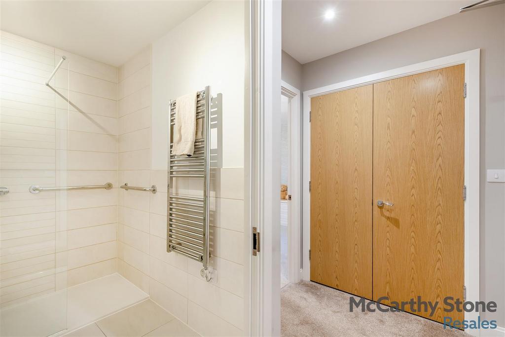 8664876-interior15.jpg