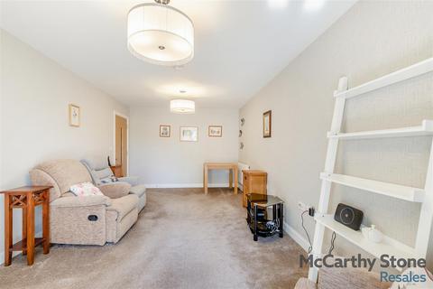 1 bedroom apartment for sale, Hindhead Knoll, Walnut Tree, Milton Keynes