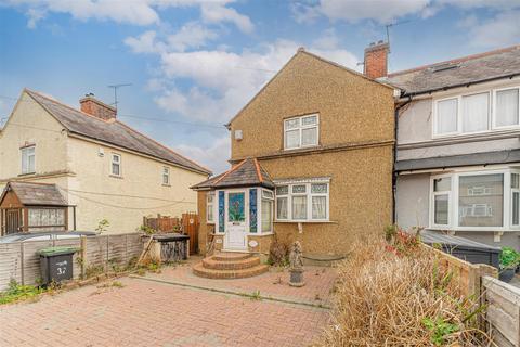 3 bedroom end of terrace house for sale, Barnard Road, Enfield