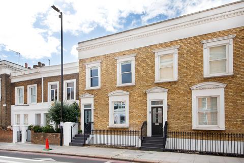 undefined, Battersea Bridge Road, London