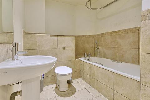 undefined, Narev Court, Cedar Avenue, Enfield