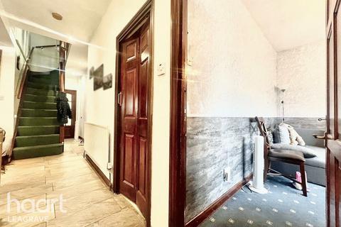 undefined, Toddington Road, Luton