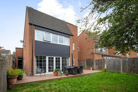 undefined, Roseberry Avenue, Basildon, SS16