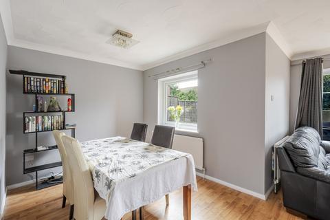 undefined, Roseberry Avenue, Basildon, SS16