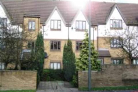 1 bedroom flat for sale, Colindeep Lane, London NW9