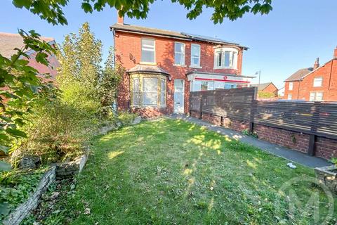 3 bedroom semi-detached house for sale, Commonside, Lytham St. Annes, Lancashire, FY8 4DJ