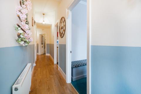 2 bedroom flat for sale, Gosfield Road, Herne Bay