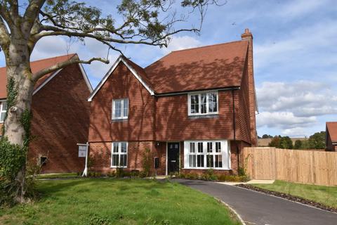 4 bedroom detached house for sale, Old Ashford Road, Lenham, Maidstone, ME17