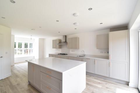 4 bedroom detached house for sale, Old Ashford Road, Lenham, Maidstone, ME17