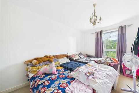 undefined, Kelvin Gate, Bracknell, Berkshire, RG12