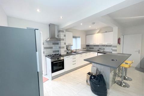 undefined, *£125pppw excluding bills* Coventry Road, Beeston, Nottingham, NG9 2EG