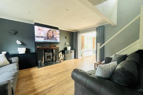 3 bedroom semi-detached house for sale, Keswick Road, Timperley, Altrincham