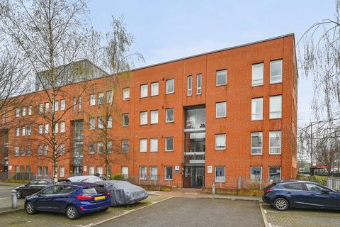 1 bedroom flat for sale, Du Cane Road, London, W12 0