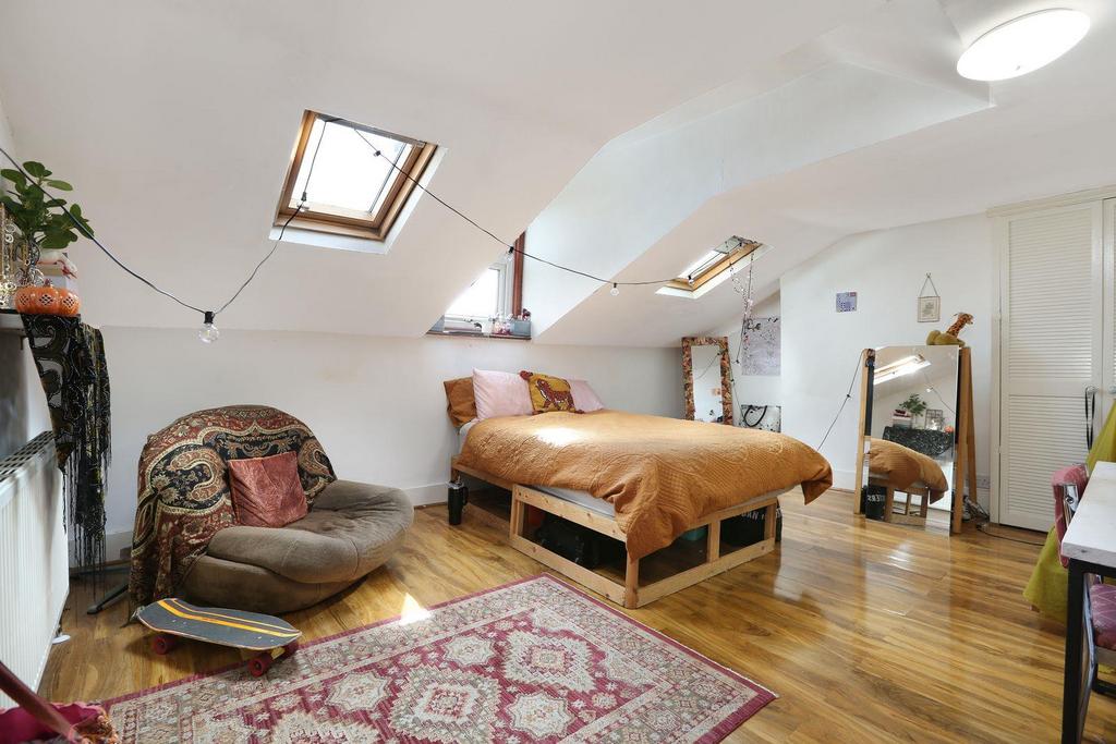 Bedroom 2.jpeg