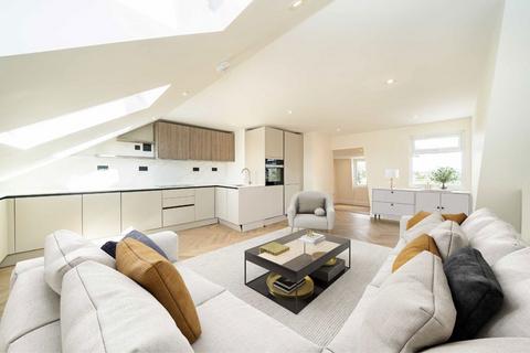 3 bedroom flat for sale, Thurlow Hill, London SE21