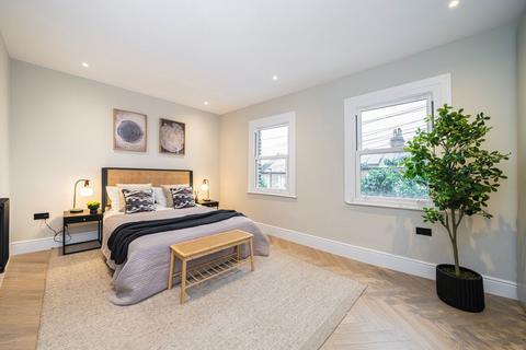 undefined, Thurlow Hill, London SE21