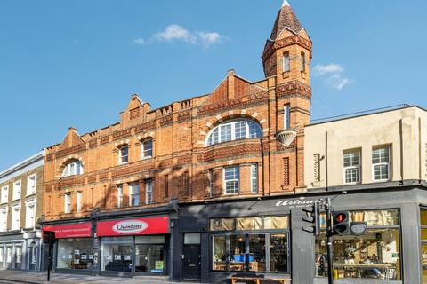 1 bedroom flat for sale, Goldhawk Road, Hammersmith W6