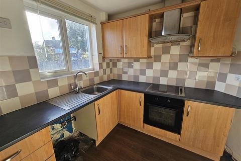 3 bedroom semi-detached house for sale, Laughton Way North, Lincoln