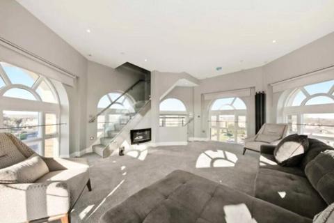 undefined, Royal Drive, London