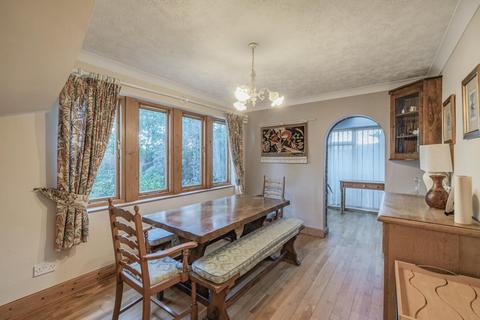undefined, 'Elendil', Wistowgate, Cawood,