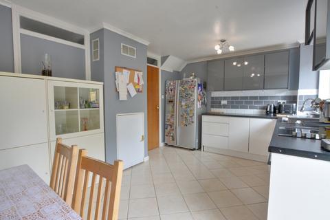 undefined, Hawkesmoor Road, Bewbush, RH11