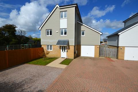 4 bedroom detached house for sale, George Close, Folkestone CT18