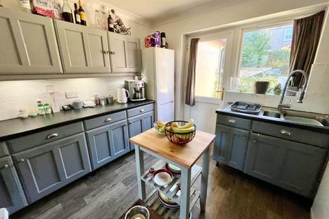 8 Moorland View, Buckfastleigh, TQ11 0AF