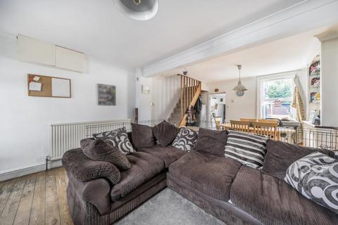 undefined, Norfolk Terrace,  Aylesbury,  HP20