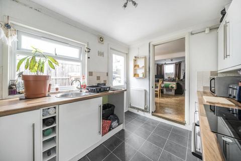 undefined, Norfolk Terrace,  Aylesbury,  HP20