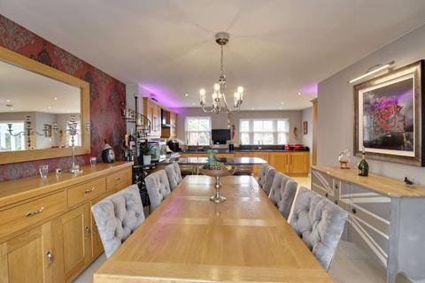 5 bedroom detached house for sale, High Wych Road, Sawbridgeworth, CM21