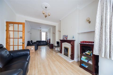 4 bedroom end of terrace house for sale, Warwick Road, London, N11