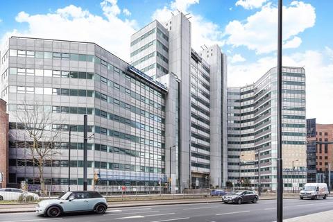 1 bedroom apartment to rent, at Lettings, Flat 376, Delta Point CR0