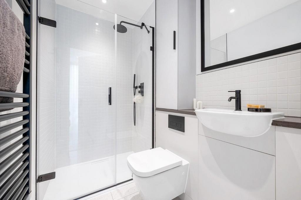 Ensuite