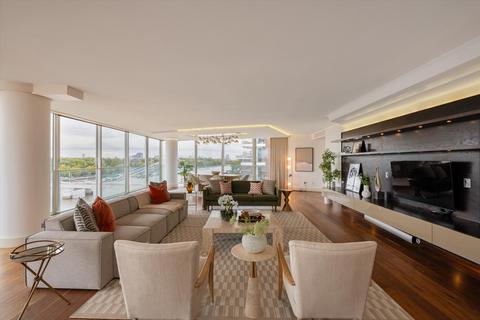 4 bedroom flat for sale, Riverside One, 22 Hester Road, London, SW11