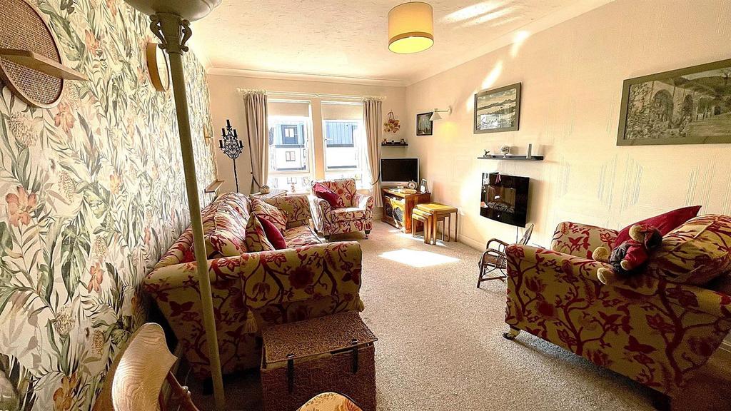 Ormeside grange 41 lounge.jpg