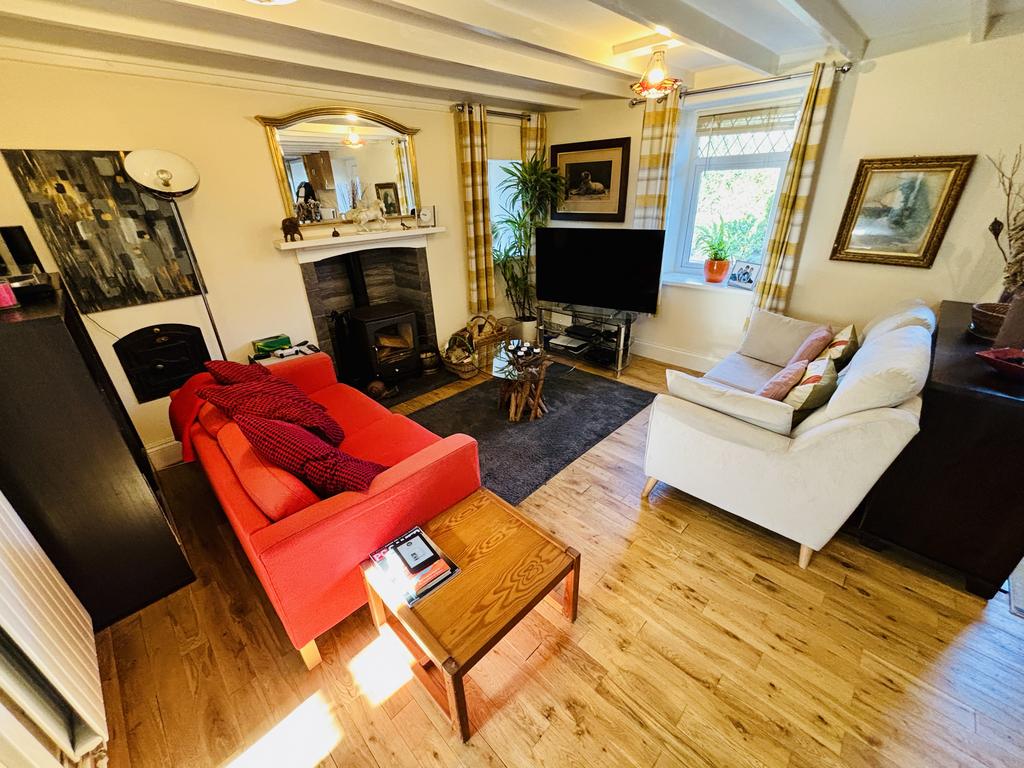 Living room (second image)