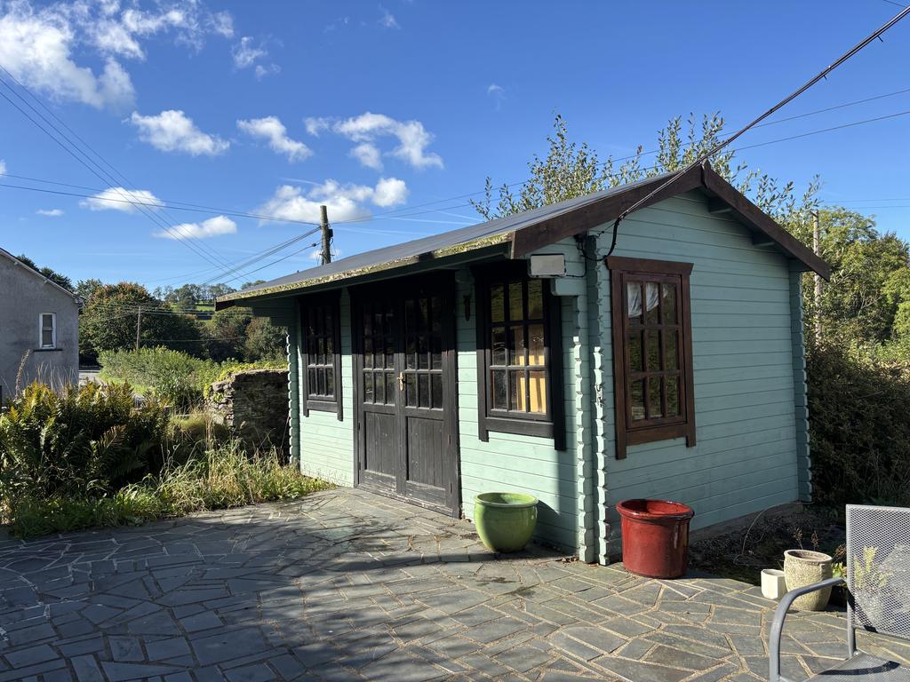 Workshop/home office