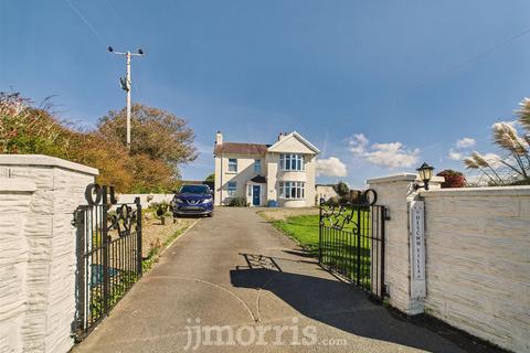 3 bedroom detached house for sale, Hescwm Villa, Scleddau,, Dwrbach, Fishguard