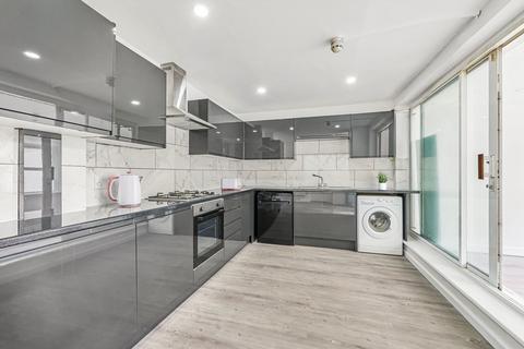 undefined, Ravensbourne Park Crescent, London SE6